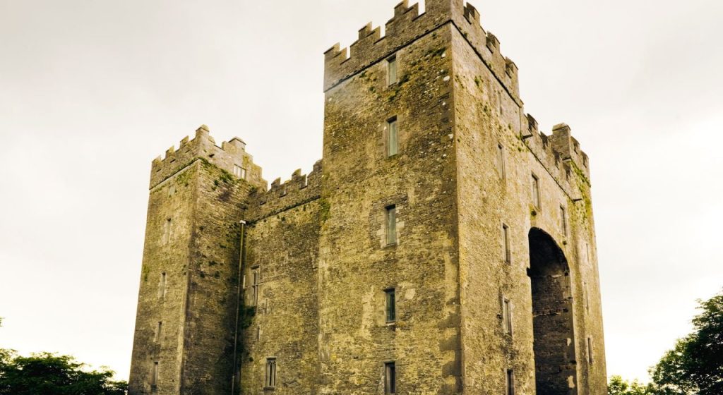Bunratty Castle and Folk Park