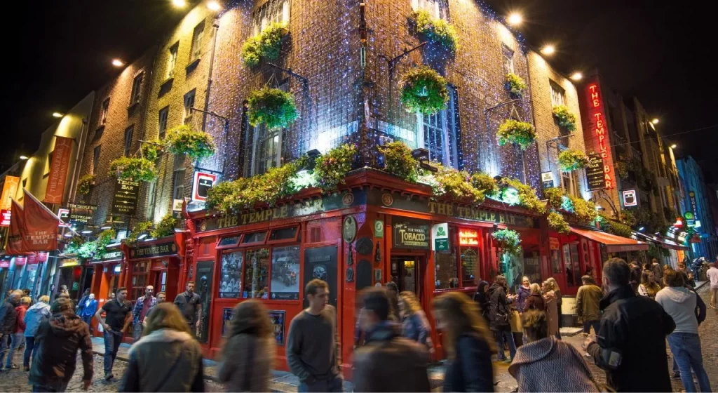 programas-hoteles-irlanda Bar The Temple Dublín